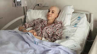 Elena Huelva kämpft seit ihren frühen Teenagerjahren gegen eine Krebs-Erkrankung.