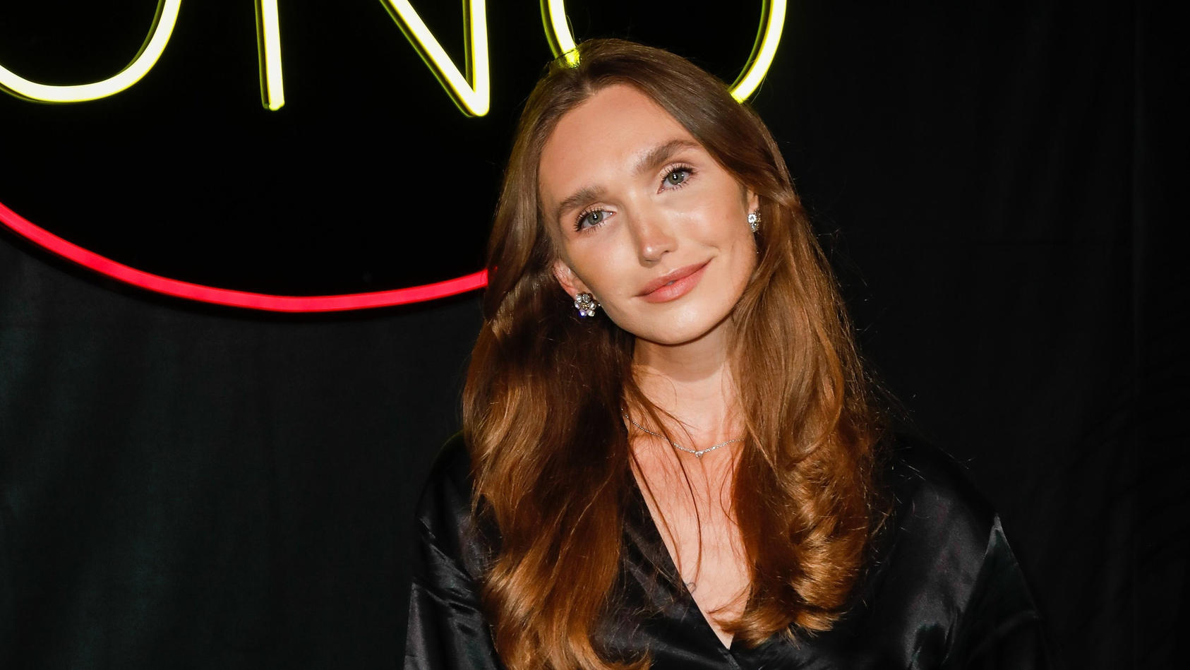 ARCHIV - 02.09.2021, Berlin: Influencerin Anna Wilken kommt zum Charity-Event "UNO Playing for Good" im Soho Haus. (zu dpa "Anna Wilken wehrt sich gegen Reaktionen auf Schwangerschaft") Foto: Gerald Matzka/dpa +++ dpa-Bildfunk +++