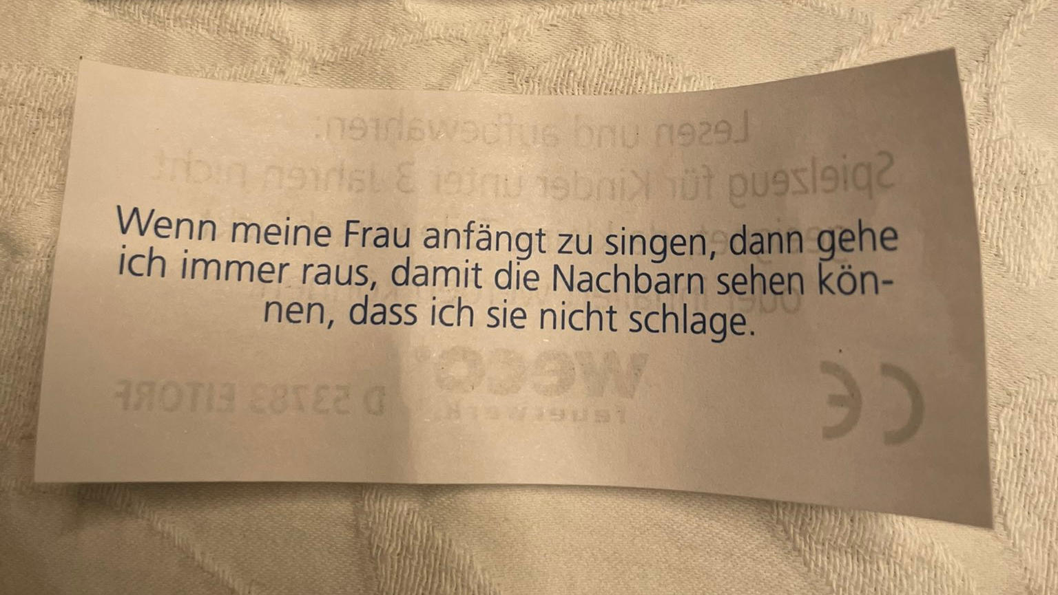 Jan Delay entsetzt über WecoKnallbonbons "Frauenverachtende Scheiße!"
