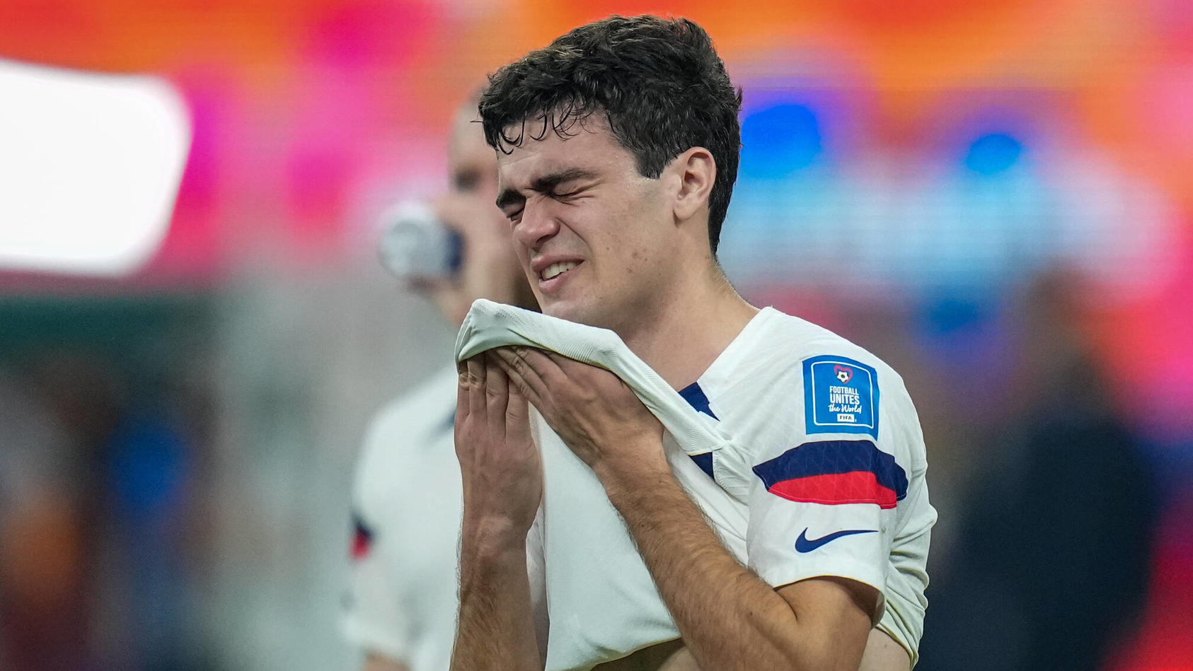 Netherlands v USA: Round of 16 - FIFA World Cup, WM, Weltmeisterschaft, Fussball Qatar 2022 Sadness 7 REYNA Giovanni of team USA action after lose the match at the FIFA World Cup Qatar 2022 Round of 16 match between Netherlands and USA at Khalifa Int