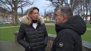 Nadine F. im Gespräch mit ihrem Anwalt Thorsten Frühmark
