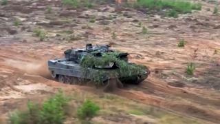 wie-viele-leopard-2-kampfpanzer-kann-der-westen-ueberhaupt-liefern