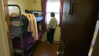 Record Scottish prison population. A female prisoner in a cell at Cornton Vale prison in Stirling, Scotland's only female prison, after figures revealed Scotland's prison population had hit a record high. Picture date Tuesday 12th February 2008. Foto: Andrew Milligan/PA Wire +++(c) dpa - Report+++