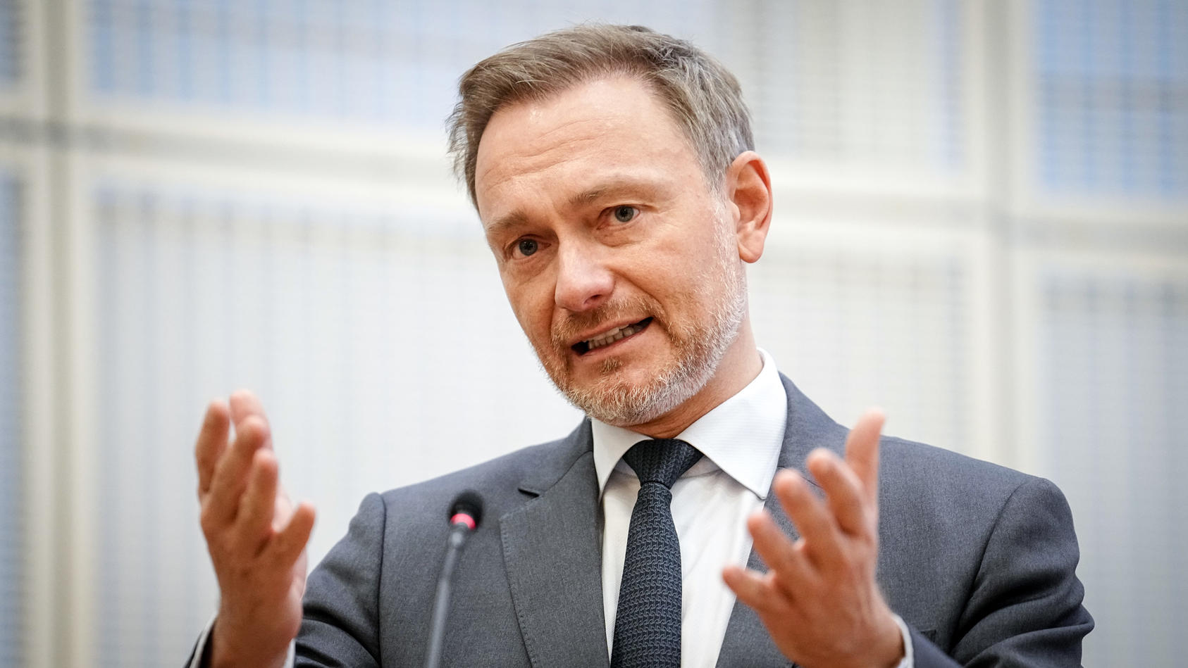 Korruptionsvorwurf gegen FDP-Chef - Staatsanwaltschaft spricht Lindner-Machtwort