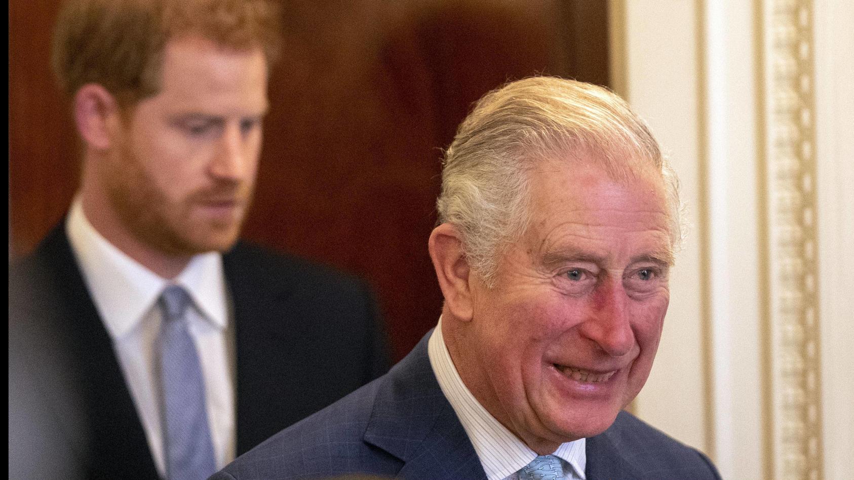 BBC plant Interview - Schlägt King Charles jetzt gegen Harry zurück?