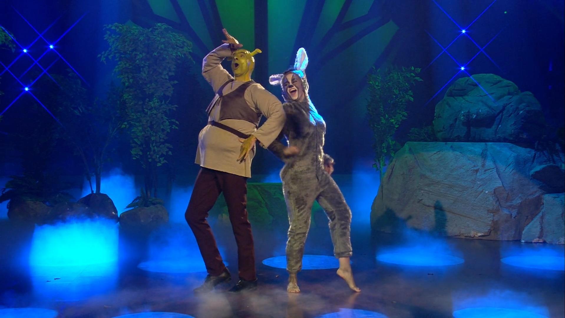 Im Final-Freestyle von Ingolf Lück war Mariia als Esel auf der Tanzfläche.