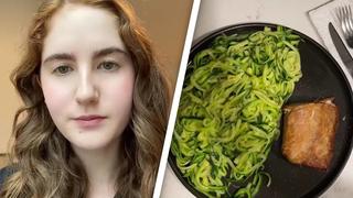 Jenna Gestetner kocht Zucchini-Nudeln mit Fisch