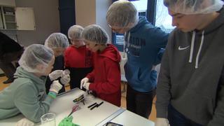 kassel-ehrenamtler-kevin-huevelmann-hilft-obdachlosen-bei-minusgraden
