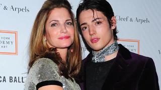  Stephanie Seymour, Harry Brant at arrivals for New York Academy of Art s Tribeca Ball, 111 Franklin Street, New York, NY April 13, 2015. Photo By: Gregorio T. Binuya/Everett Collection For usage credit please use Gregorio T. Binuya/Everett Collection ACHTUNG AUFNAHMEDATUM GESCHÄTZT PUBLICATIONxINxGERxSUIxAUTxONLY Copyright: xGregorioxT.xBinuya/EverettxCollectionx 1513A11 XX054