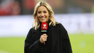 RTL-Moderatorin Laura Papendick moderiert auch die Spiele der deutschen Fußball-Nationalmannschaft.
