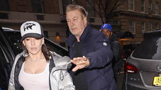 offiziell-angeklagt-alec-baldwin-drohen-fuenf-jahre-haft