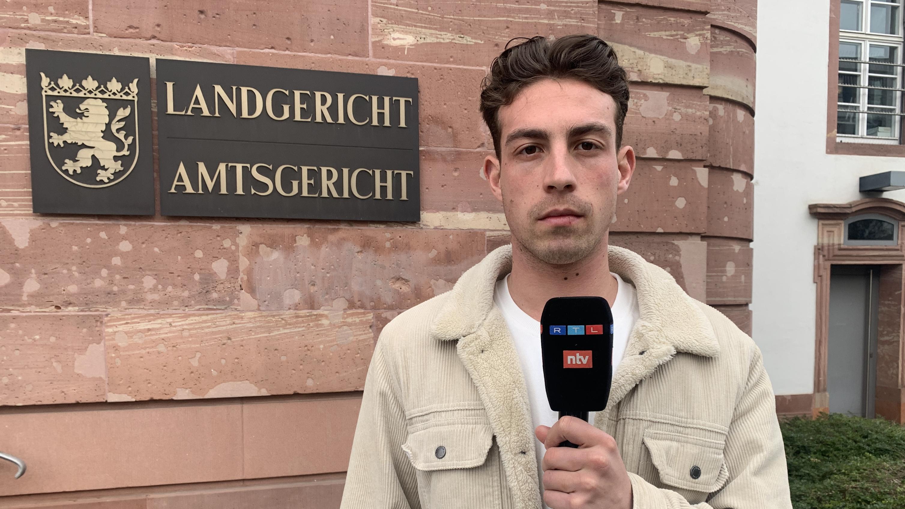 RTL-Reporter Felix Breiner verfolgt den zweiten Prozesstag gegen Jit S., den vermeintlichen Mörder seiner eigenen Kinder.