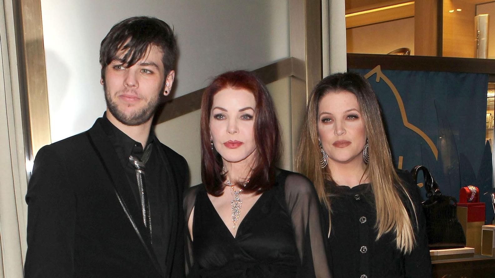 Navarone Garibaldi, Priscilla Presley, Lisa Marie Presley attending the honors of Priscilla Presley by the Nevada Ballet Theatre as its 2011 Women of the Year during the Black and White Ball held at Aria Resort and Casino at CityCenter. Las Vegas, 29