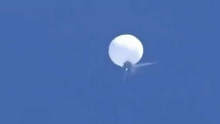 Le ballon espion chinois abattu par l'armée américaine le 4 février 2023 Chinese spy balloon shot down by US military on 04/02/2023 / action press