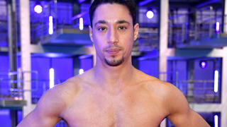 Rene Casselly beim Photocall zur Fernsehshow RTL Turmspringen aus der Schwimm- und Sprunghalle im Europasportpark Berlin. Berlin, 09.02.2023 *** Rene Casselly at the photocall for the TV show RTL high diving from the swimming and diving hall in the Europasportpark Berlin Berlin, 09 02 2023 Foto:xN.xKubelkax/xFuturexImage