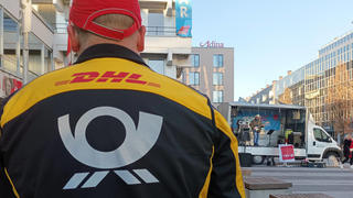 Streik der Mitarbeiter der Deutsche Post wÃ¤hrend die Covid 19 Coronavirus Pandemie in NÃ¼rnberg, Bayern, Deutschland . Februar 07, 2023.