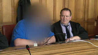 Walter B. sagt am Mittwoch (15. Februar) zur Prozessfortsetzung vor dem Landgericht Bremen.