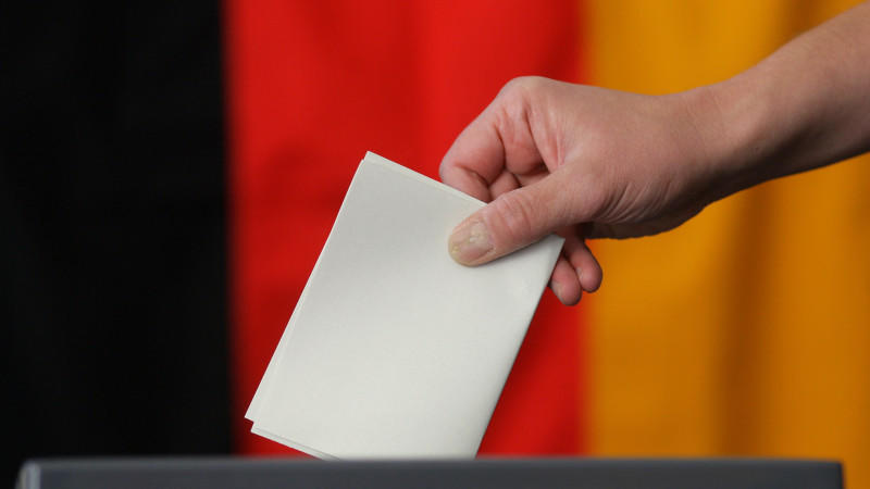 Bei der Bundestagswahl entscheiden die Bürger, wie sich das Parlament für vier Jahre zusammensetzt. Die kommende Wahl findet im Herbst 2017 statt.
