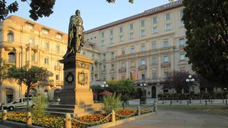 Der Nassauer Hof in Wiesbaden ist für puren Luxus bekannt - der 60-Jährige zahlte diesen jedoch nicht...