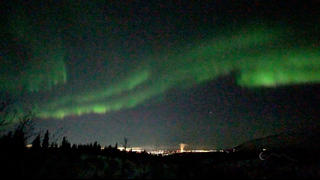Aurora Borealis lights up the sky in Anchorage, Alaska, U.S., February 26, in this screengrab obtained from a social media video. Don Moore Twitter @capture907/via REUTERS  THIS IMAGE HAS BEEN SUPPLIED BY A THIRD PARTY. MANDATORY CREDIT. NO RESALES. NO ARCHIVES.