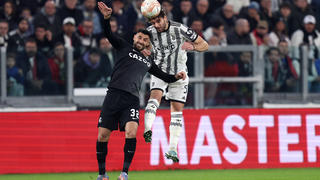 Juventus Fc - Sc Freiburg Vincenzo Grifo of Sc Freiburg and Manuel Locatelli of Juventus Fc battle for the ball during the Uefa Europa League round of 16 first leg match beetween Juventus Fc and Sc Freiburg at Allianz Stadium on March 9 2023 in Turin, Italy . Turin Allianz Stadium Italy Copyright: xMarcoxCanonierox