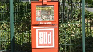  Automat, Bild-Zeitung, Bonn, Nordrhein-Westfalen, Deutschland *** Automat, Bild Zeitung, Bonn, North Rhine-Westphalia, Germany
