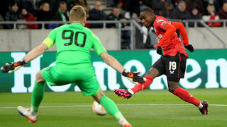 Erzielte gegen Ferencvaros Budapest ein Tor selbst und weitere ein weiteres vor: Moussa Diaby von Bayer Leverkusen.