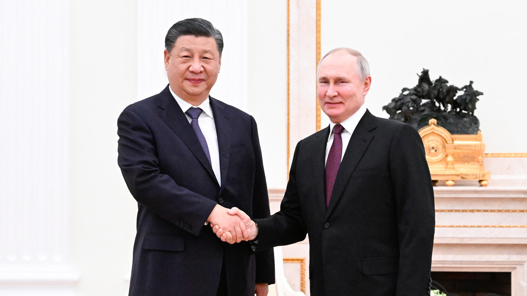 (230320) -- MOSCOW, March 20, 2023 (action press/Xinhua) -- Chinese President Xi Jinping meets with Russian President Vladimir Putin at the Kremlin on his arrival in Moscow, Russia, March 20, 2023. (action press/Xinhua/Shen Hong) / action press