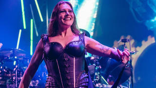 Nightwish-Sängerin Floor Jansen erwartet ihr zweites Kind.