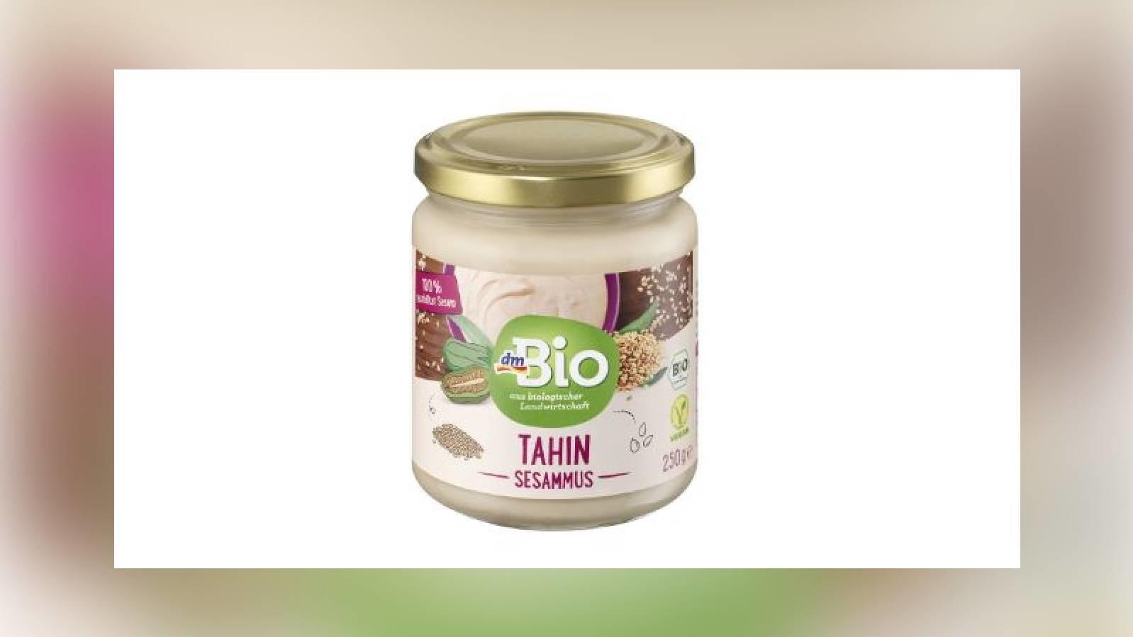 die-drogeriemarkt-kette-dm-ruft-ein-beliebtes-bio-produkt-zuruck