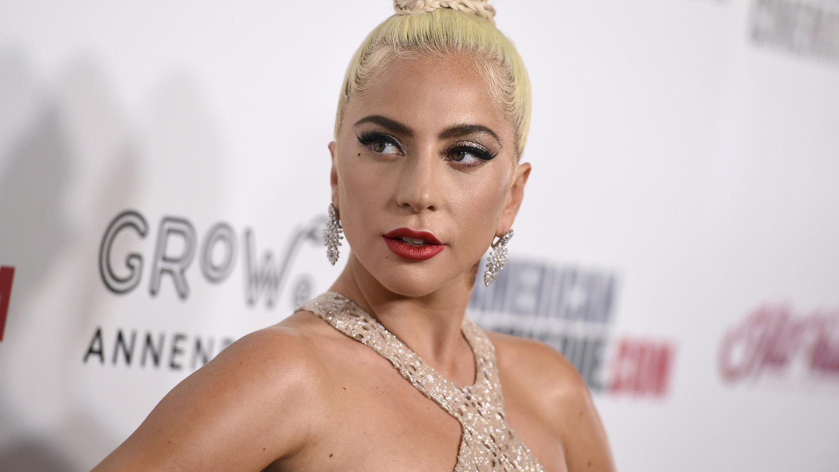 lady-gaga-soll-sich-von-ihrem-freund-getrennt-haben