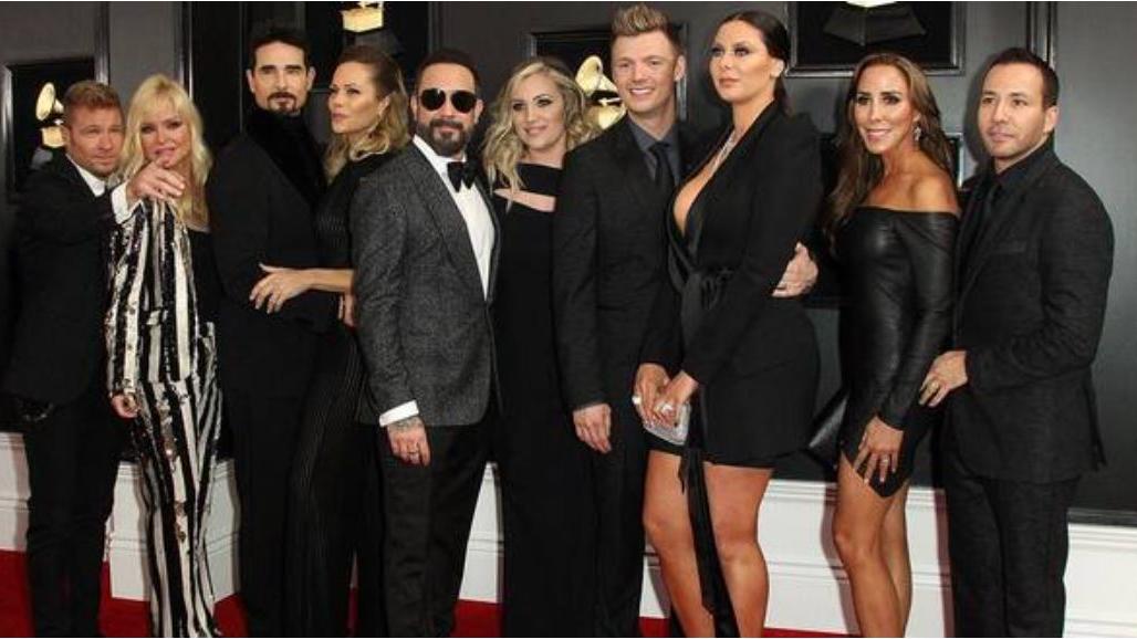 hinter-fast-jedem-backstreet-boy-steht-eine-starke-frau