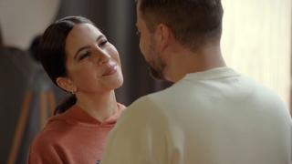 Laura will ein Baby mit John