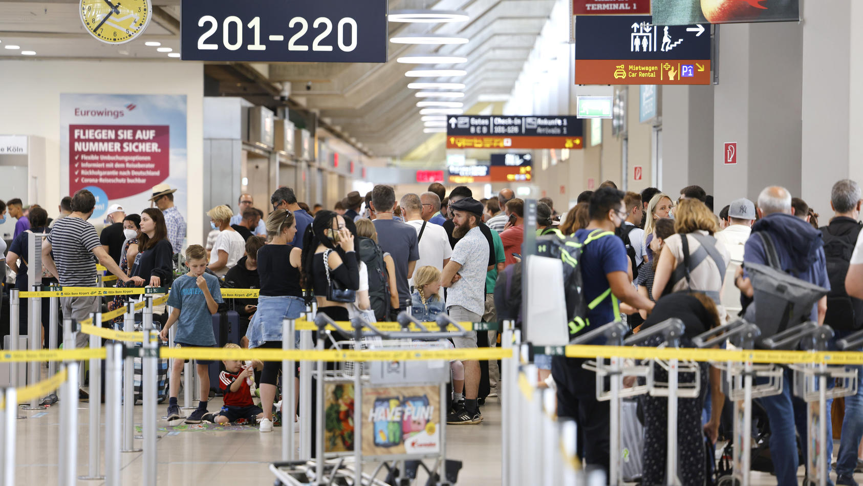 Sicherheitskontrollen-Termin - Wie Sie Wartezeiten an Flughäfen einfach umgehen können