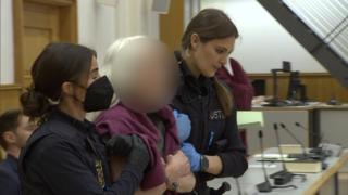 Elisabeth R. (75) im Gerichtssaal in Koblenz am Mittwoch.