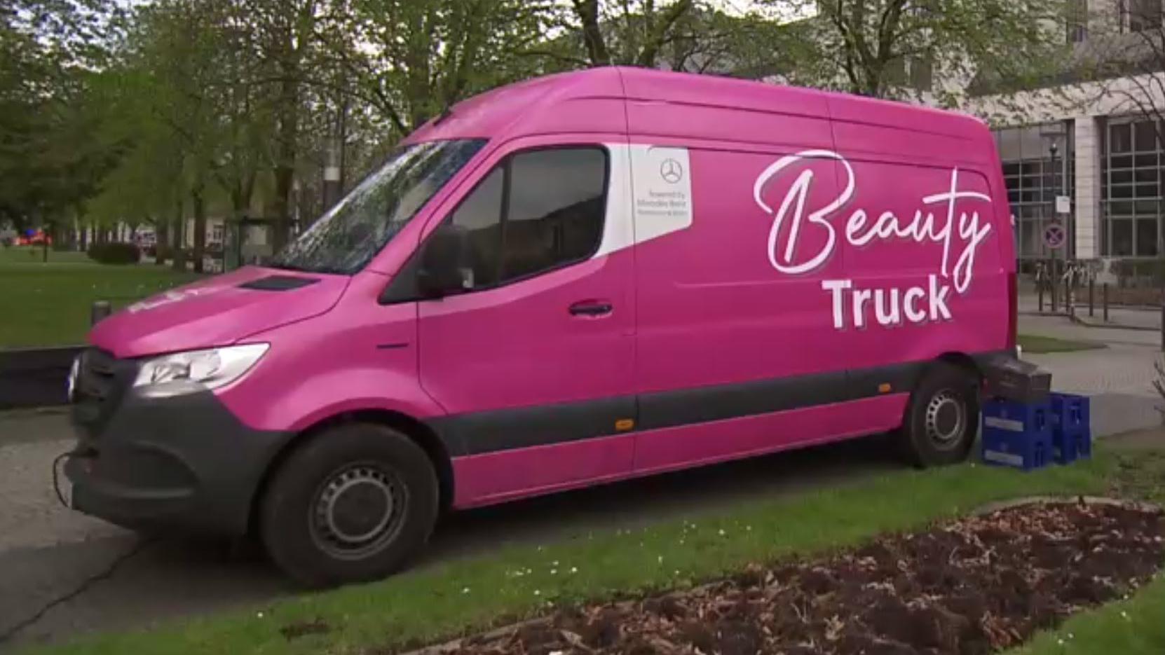 schon-fuhlen-trotz-krankheit-beauty-truck-verwohnt-krebs-kranke