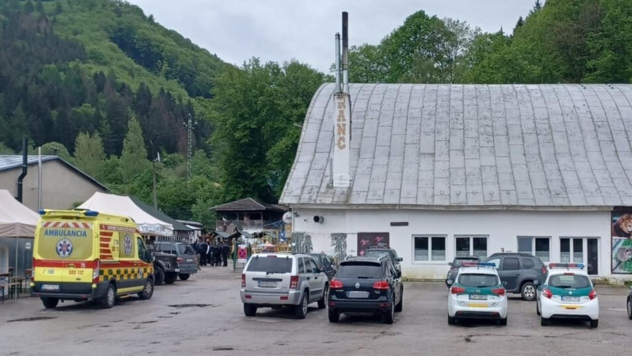 Den Einsatzkräften bot sich ein schreckliches Bild, als die Leiche von Jozef Bajanek begutachten wollten. (Foto: Facebook/Polícia SR - Žilinský kraj)