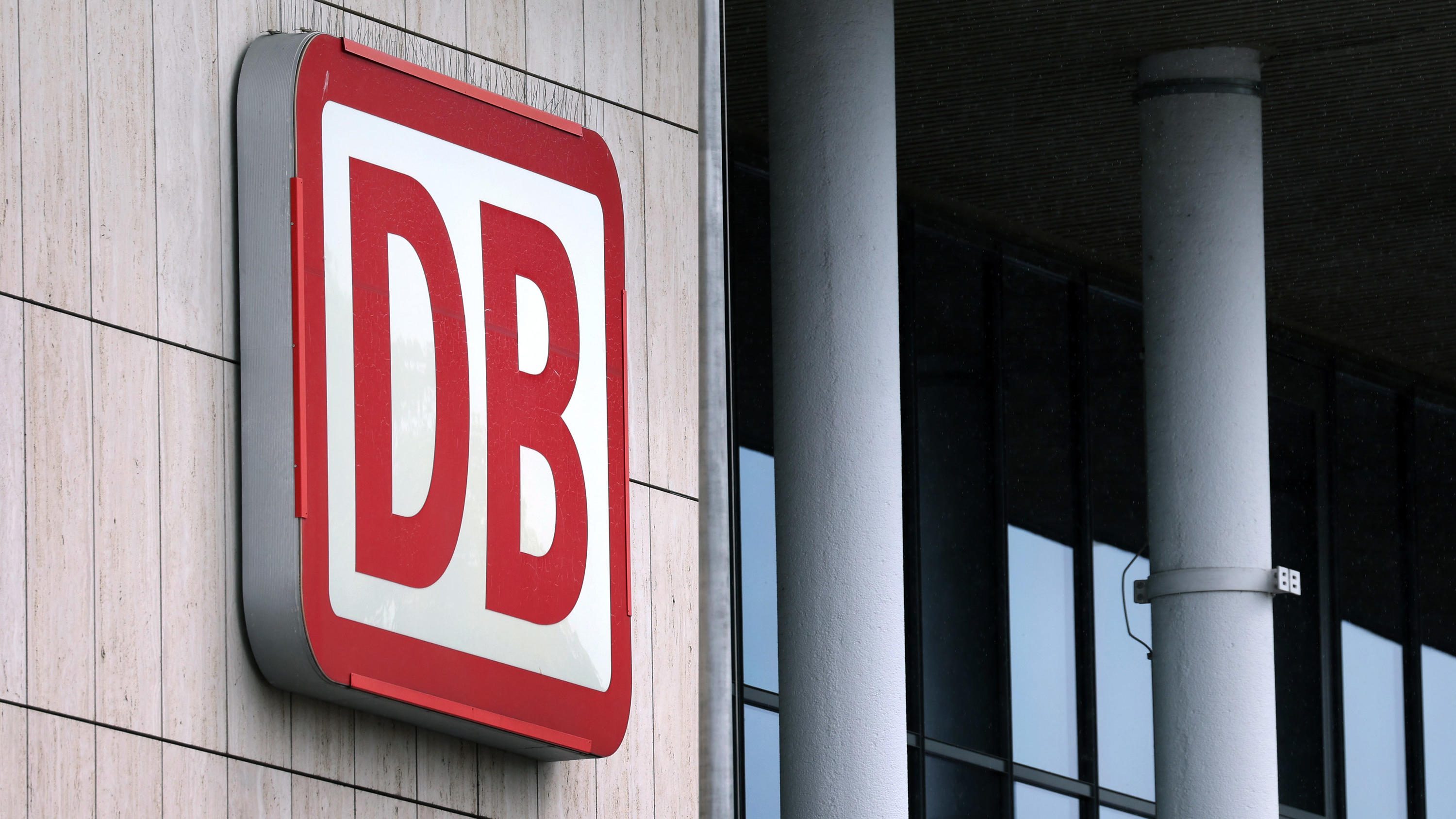 Das Logo der Deutschen Bahn