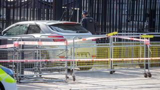 May 25, 2023, London, England, United Kingdom: The scene outside Downing Street after a car collided with the gates of UK Prime MinisterÃƒÃ¢Ã¢ s office in London. The Metropolitan Police announced that armed officers arrested a man on suspicion of criminal damage and dangerous driving. London United Kingdom - ZUMAs262 20230525_zip_s262_079 Copyright: xTayfunxSalcix