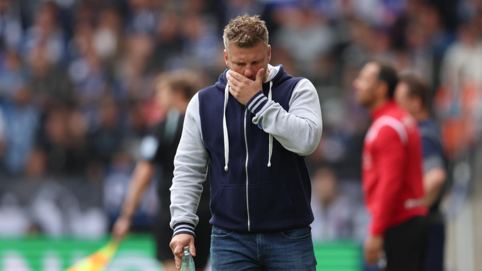 lukas-kwasniok-trainiert-seit-2021-den-sc-paderborn