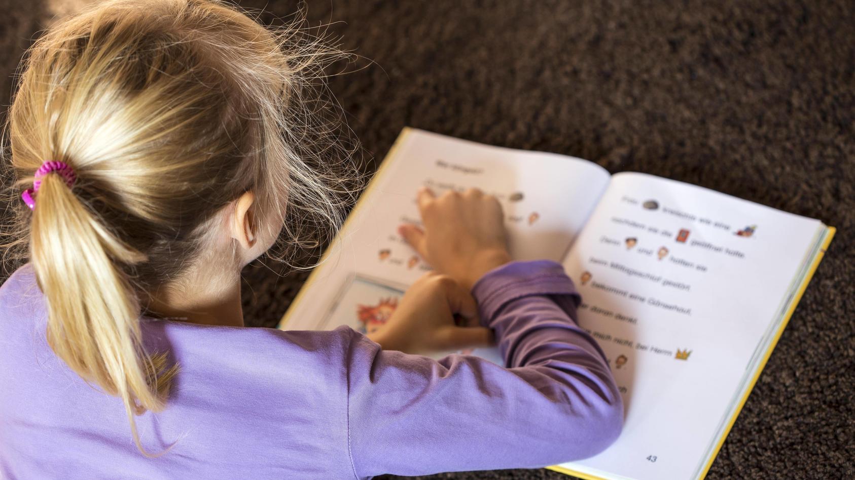 schulleiter-fordern-ein-deutsch-test-soll-vor-einschulung-pflicht-sein-symbolbild