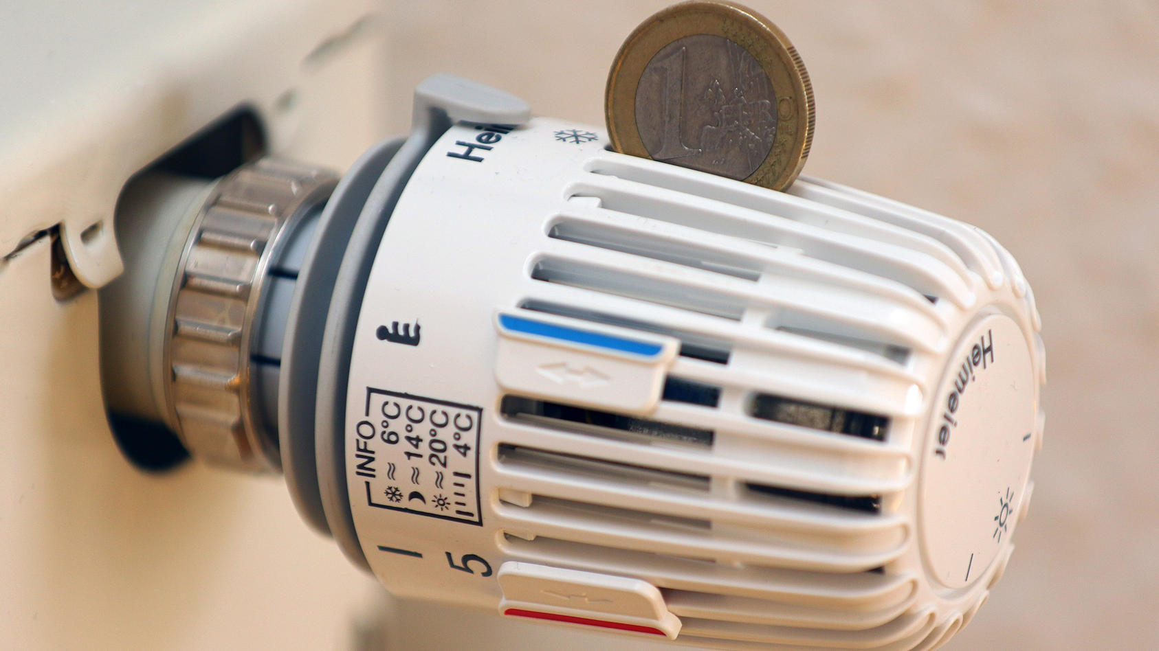 viele-verbraucher-sorgen-sich-um-steigende-kosten-beim-heizen-deshalb-beantworten-unsere-experten-aktuelle-fragen-rund-um-das-thema-energie