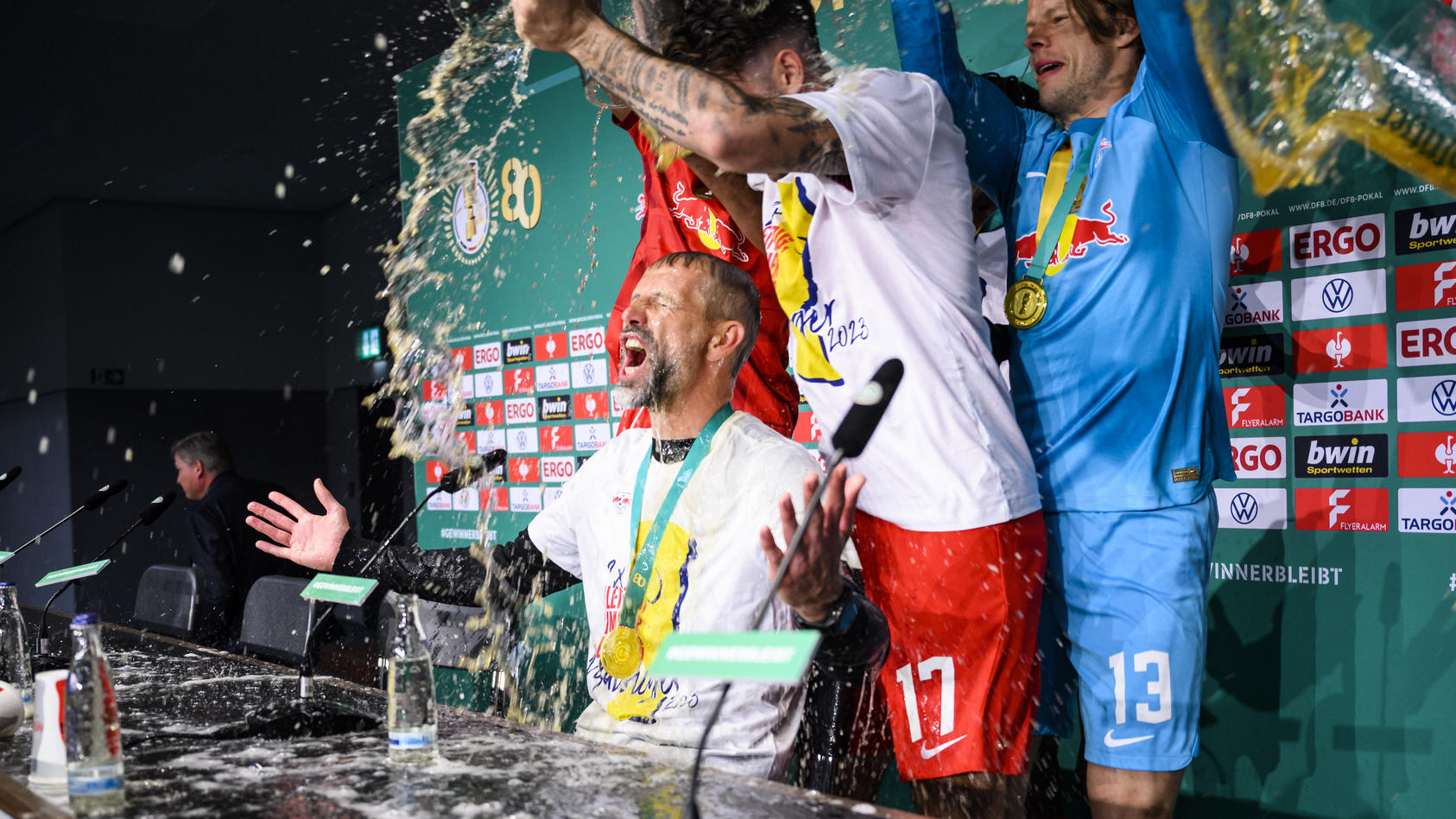 eher-getauft-als-geduscht-marco-rose
