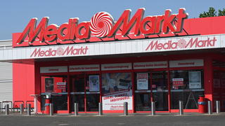 Schriftzug Logo des Mediamarkt, Handelskette für Unterhaltungselektronik an einer Filiale