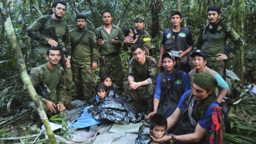 40 Tage nach Flugzeugabsturz - Wunderrettung im Amazonas: Vier Kinder im Dschungel gefunden