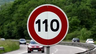 PHOTOPQR/L'EST REPUBLICAIN ; INFRASTRUCTURE ROUTIERE - ROUTE - AUTOROUTE - A33. Dombasle 1er juin 2016. Autoroute A33 limitée à 110 km/h dans la direction de la Z.I. des Sables à Dombasle. PHOTO Alexandre MARCHI.