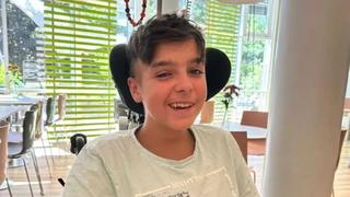 Nicole Müller sammelt Spenden via GoFundMe für den 13-jährigen Jannik, der einen aggressiven Hirntumor hat.