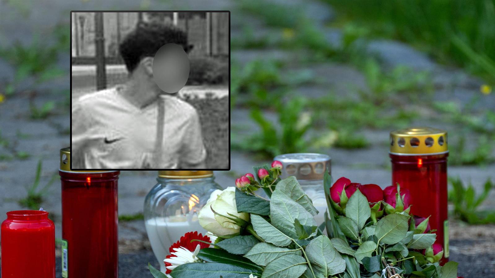 Francesco S. (kleines Foto), Kerzen und Blumen in der Nähe des Tatorts