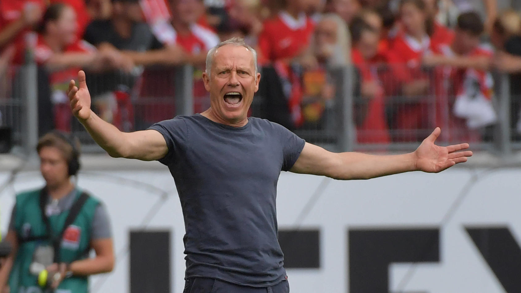 Freiburg-Trainer Christian Streich spielt in der Europa League gegen Olympiakos Piräus