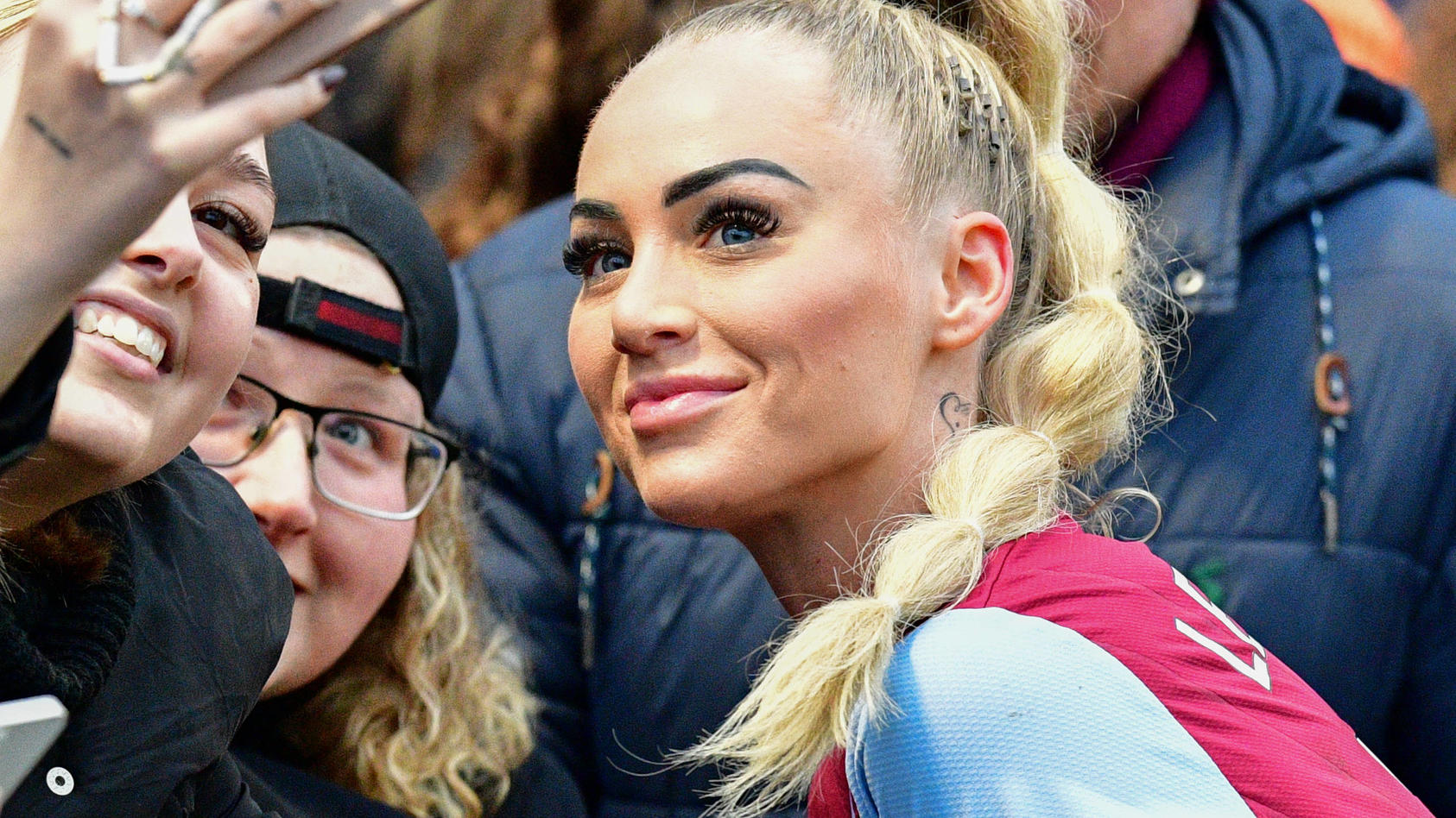 kickt-gut-clickt-gut-alisha-lehmann